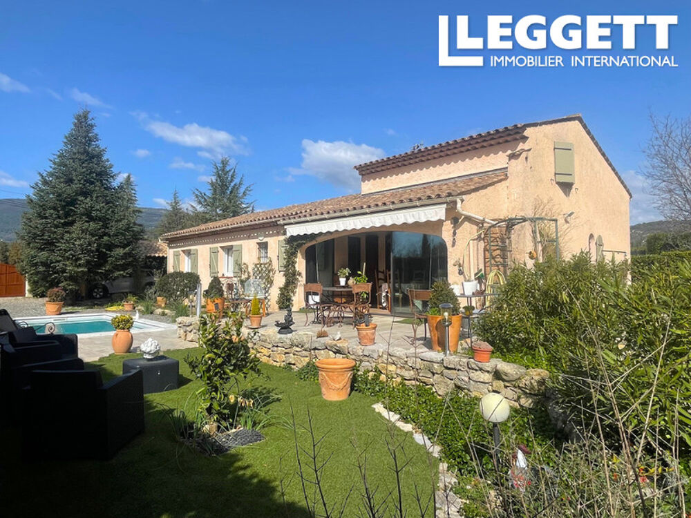 Vente Maison Charmante villa traditionnelle 3-4 chambres, piscine, garage, au calme, proche village et commerces  pieds Fayence