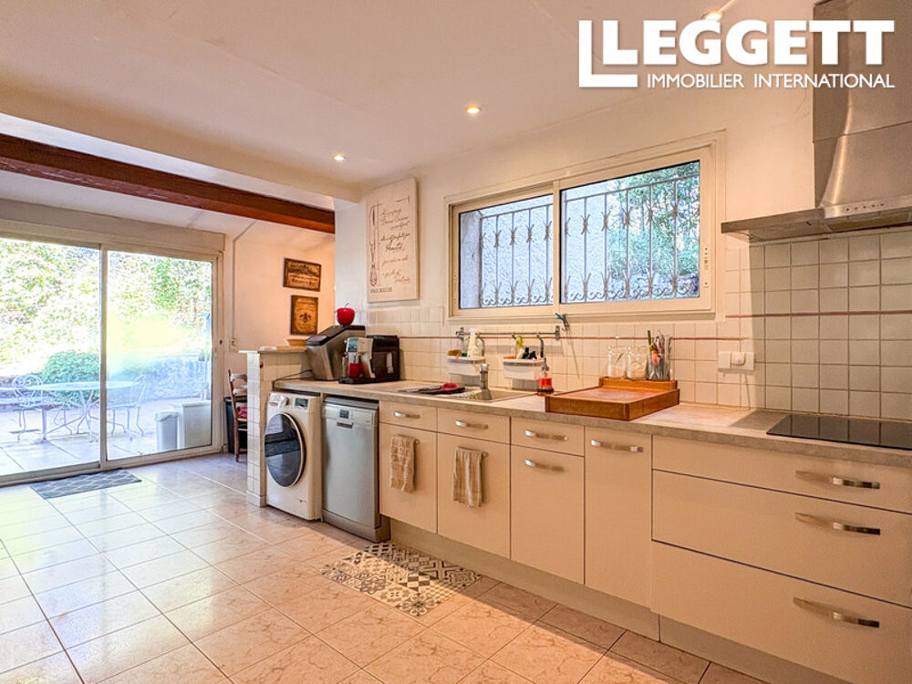 Vente Maison Élégante propriété provençale avec piscine et dépendance sur 1,1 hectare. Proche du Tholonet- Aix en Provence ChÂteauneuf-le-rouge