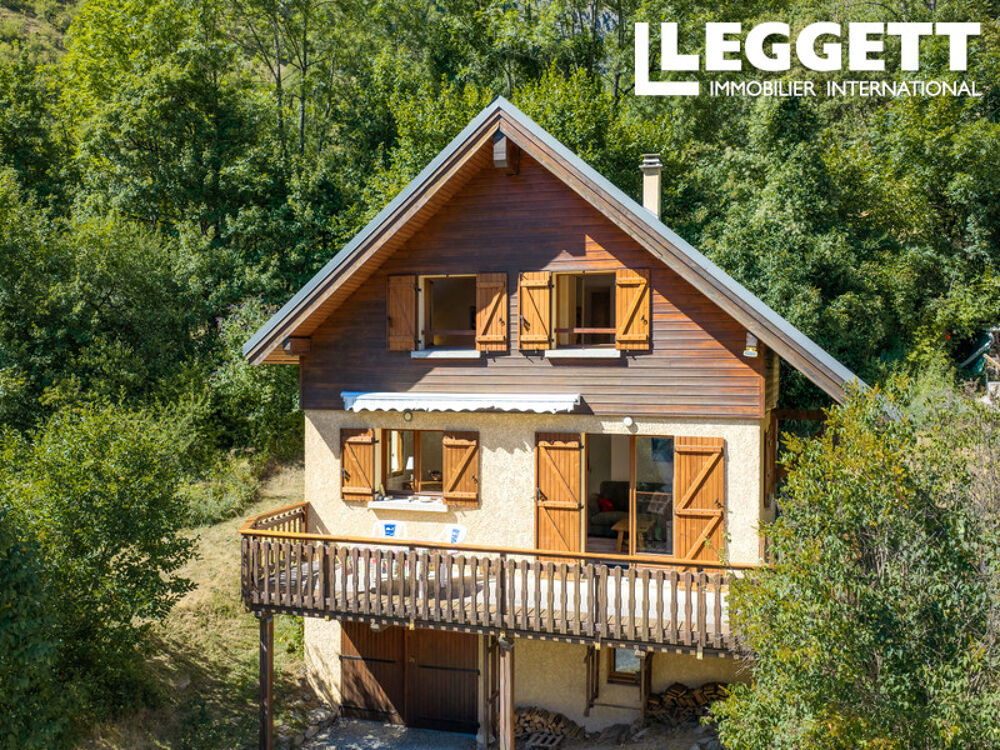 Vente Maison Une propriété rare sur le marché, nichée dans l?un des villages les plus authentiques Une véritable perle. Les deux alpes
