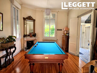  Maison � vendre 8 pi�ces 330 m�