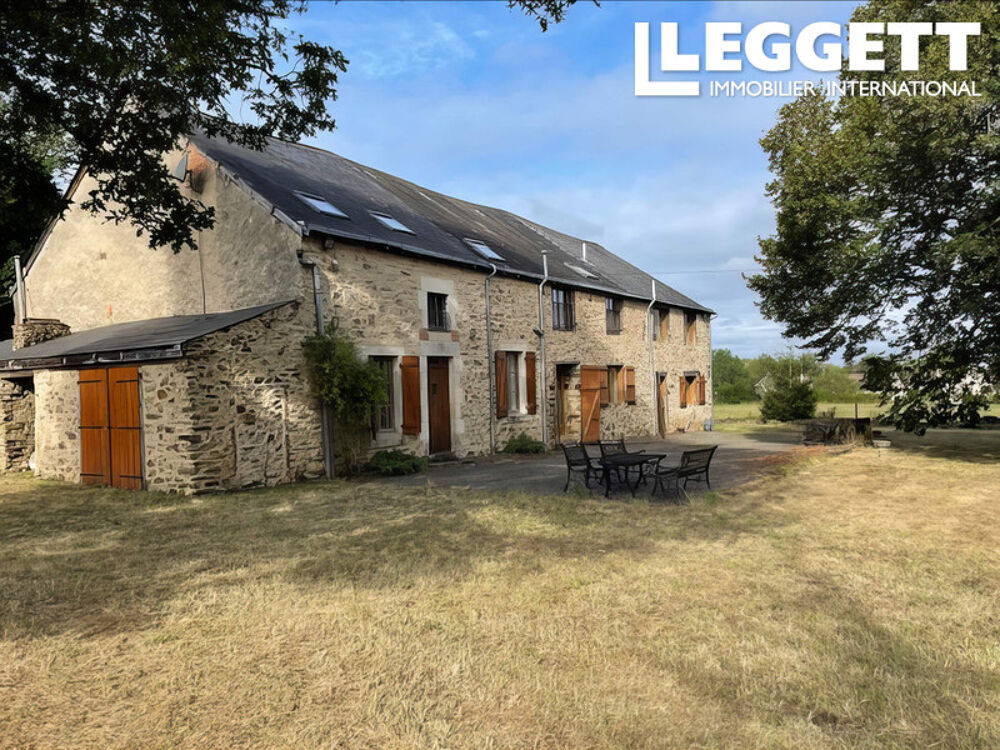 Vente Maison Grande bâtisse ancienne en pierre comprenant trois propriétés bien rénovées. Parnac