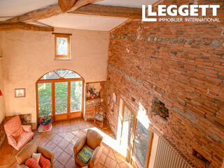  Maison � vendre 10 pi�ces 329 m�