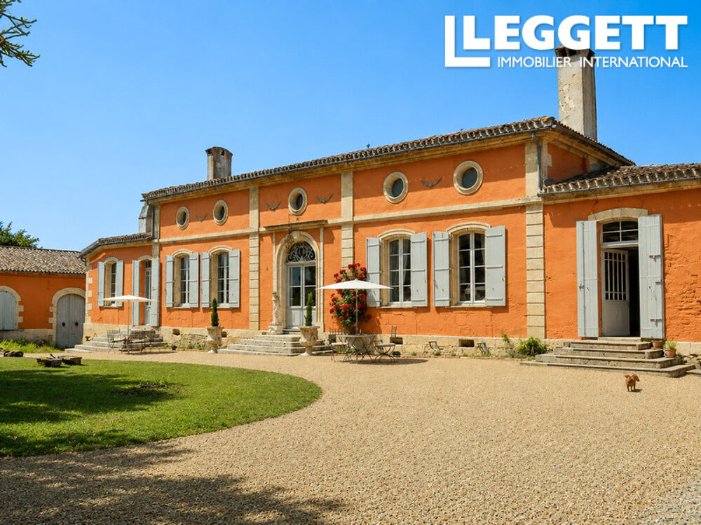 Maison 10 pièces 305 m² · à Saint-Ciers-sur-Gironde · 305 m² · 750 000 €