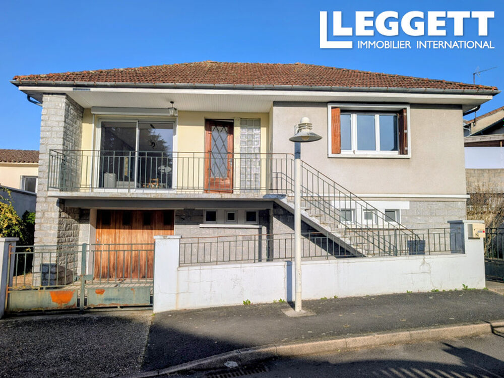 Vente Maison Maison indépendante de 4 pièces avec garage, centre bourg, proche tous commerces ChÂlus