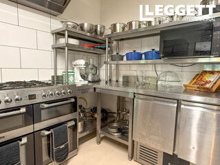  Maison � vendre 10 pi�ces 329 m�