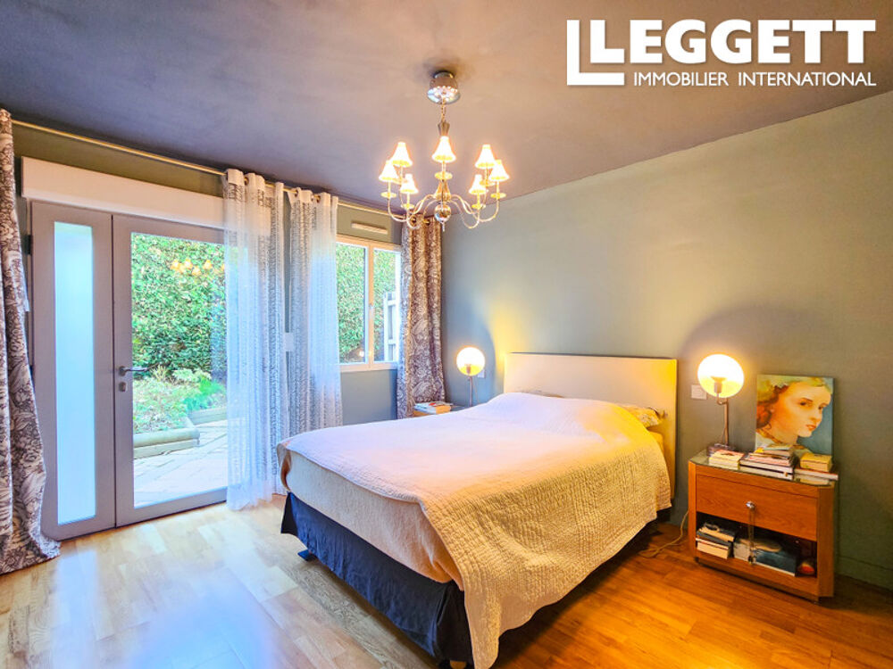 Vente Maison Grande propriété en centre-ville, pouvant comprendre trois logements ou une grande maison familiale. LocminÉ