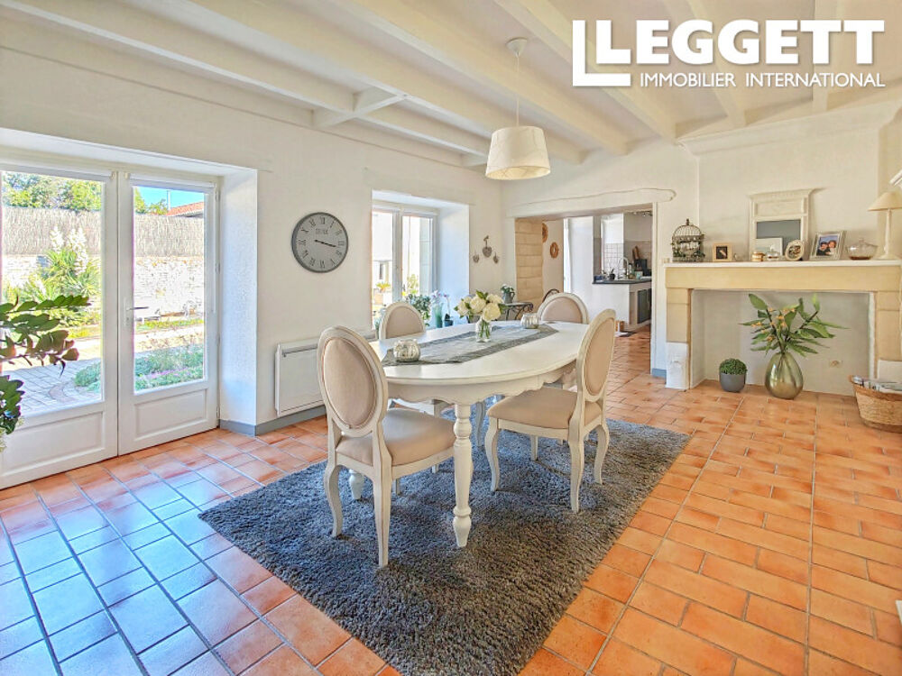 Vente Maison Maison de caractère aux beaux volumes avec nombreuses dépendances et grand jardin à 10 minutes de Loudun SammarÇolles