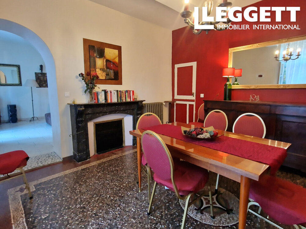 Vente Maison Propriété en pierre de caractère  275m2 dans un village, avec 6 chambres, garage, jardin et piscine. Olonzac