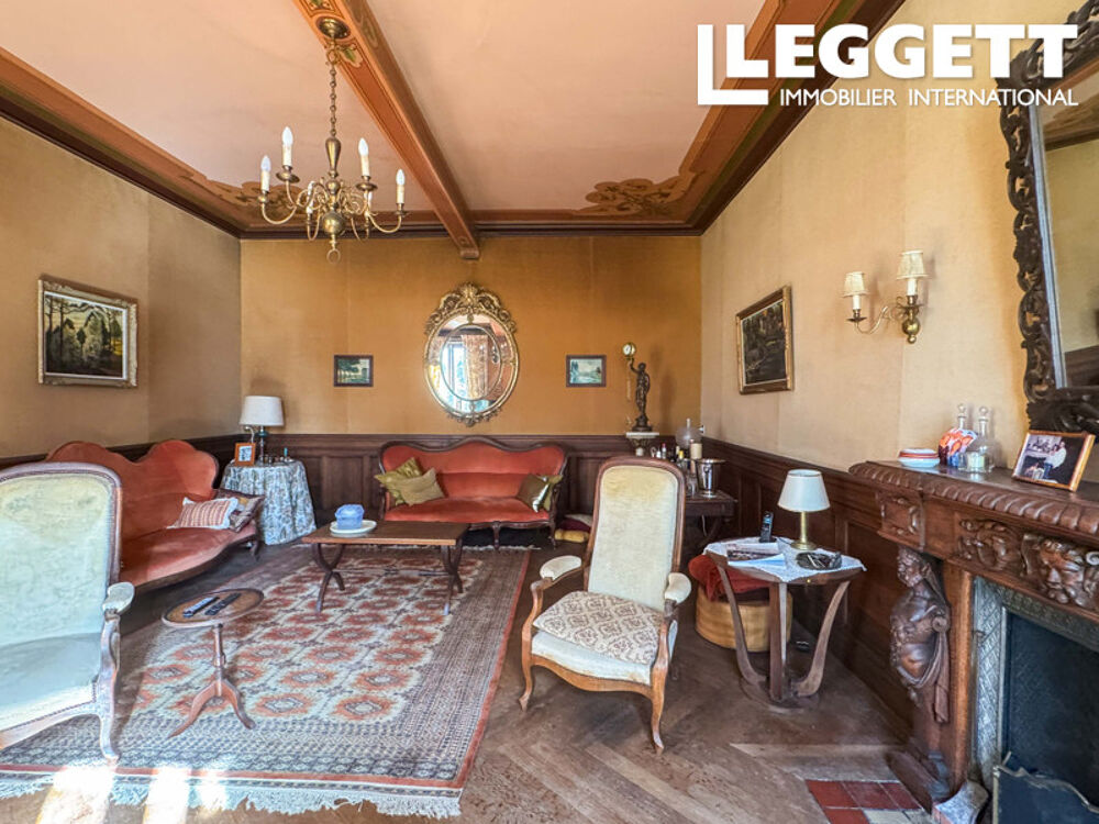 Vente Maison Superbe demeure historique exposée sud,  6 chambres, jardin d'hiver, piscine, grand garage et jardins Aumagne