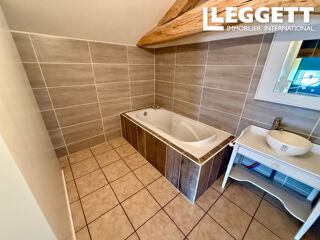  Maison � vendre 8 pi�ces 282 m�