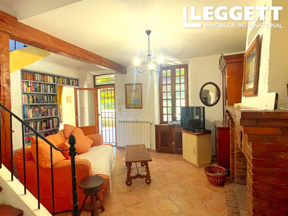 Le Luc en Provence, Belle bastide de 5 chambres, 8 pièces, piscine, garage, puits sur un terrain de 12 132 m²