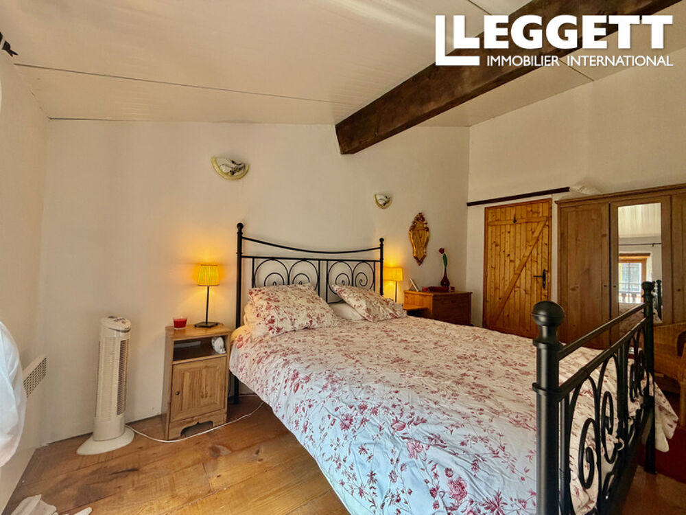 Vente Maison Magnifique maison de village en pierre entièrement rénovée à Finestret avec terrasse de toit<br /> Finestret