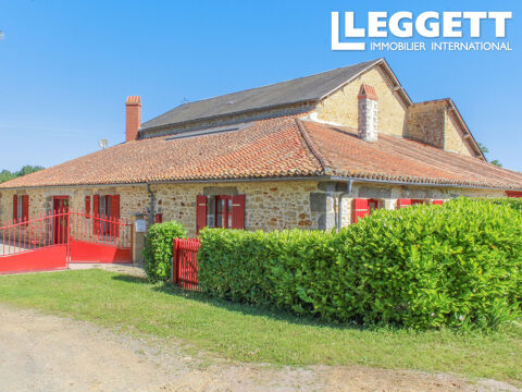   Grange transform�e en 2 belles maisons de 2 chambres + appartement 1 chambre, juste � l?ext�rieur de Gourg� Maison - 8 pi�ce(s) - 239 m�