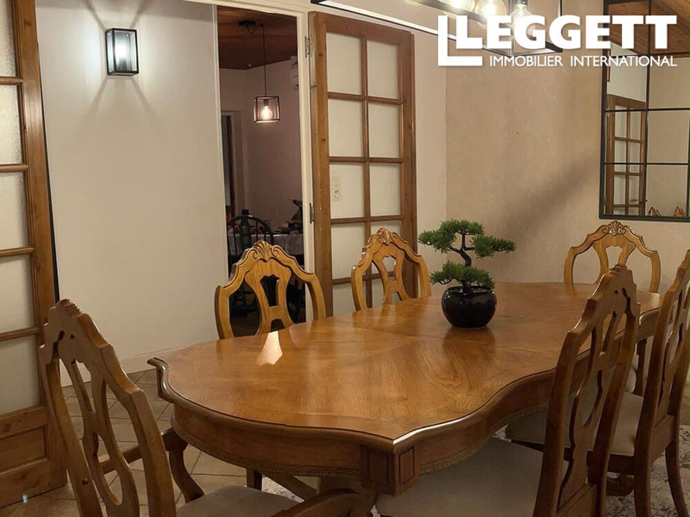 Vente Maison Charmante maison de plain-pied avec piscine et jardin clos près de Nérac<br /><br /> RÉaup-lisse