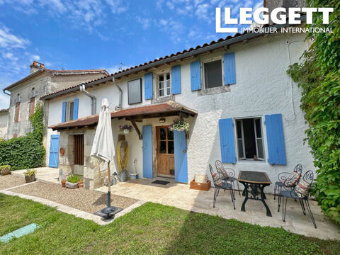   Charmante maison de village avec de belles vues sur le sud et un beau jardin priv� avec piscine hors sol. Maison - 9 pi�ce(s) - 147 m�