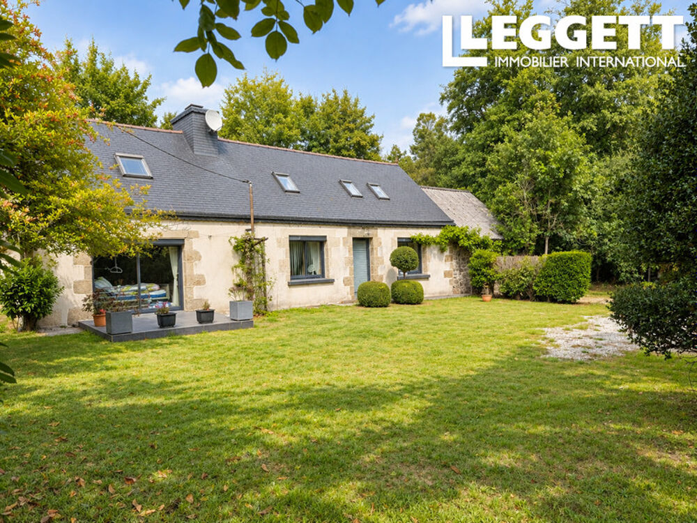Vente Maison Charmante maison de campagne de 3 chambres avec dépendances, travaux récents et plus de 3000 m² de terrain Lohuec