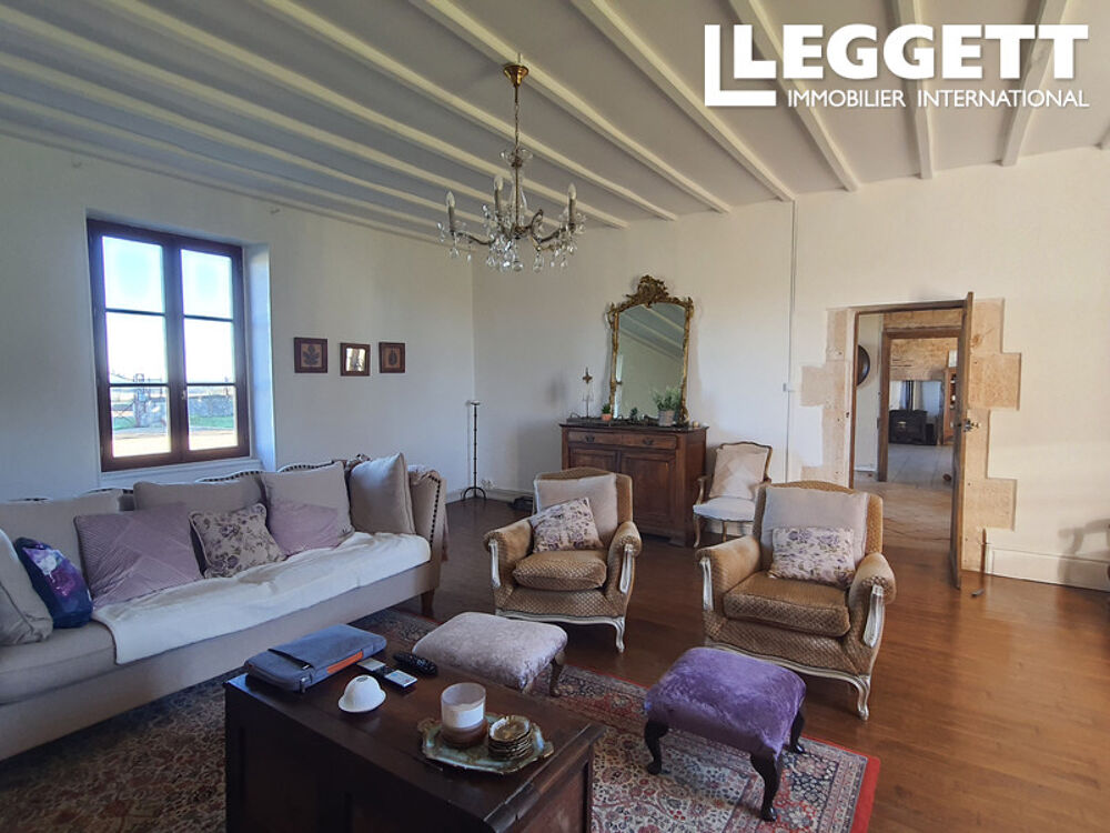 Vente Maison Belle maison Charentaise avec grand jardin SauzÉ-vaussais