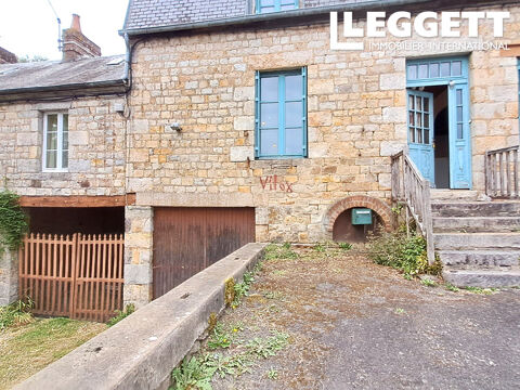   SOUS OFFRE - maison de ville � r�nover pour un passionn� de p�che, situ�e au bord de la Varenne. Maison - 7 pi�ce(s) - 177 m�