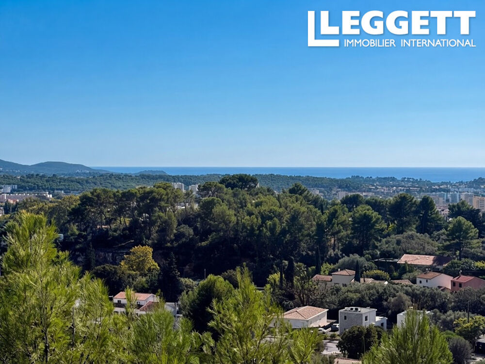 Vente Maison Villa contemporaine de luxe avec vue mer panoramique à 360°, 4 chambres, piscine et  terrain. La valette-du-var