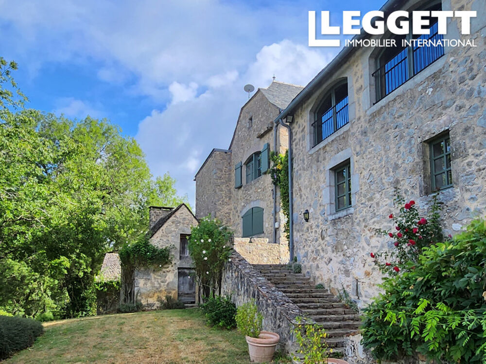 Vente Maison Hameau privé d?exception avec trois maisons, lac, piscine et tennis en Aveyron Lescure-jaoul