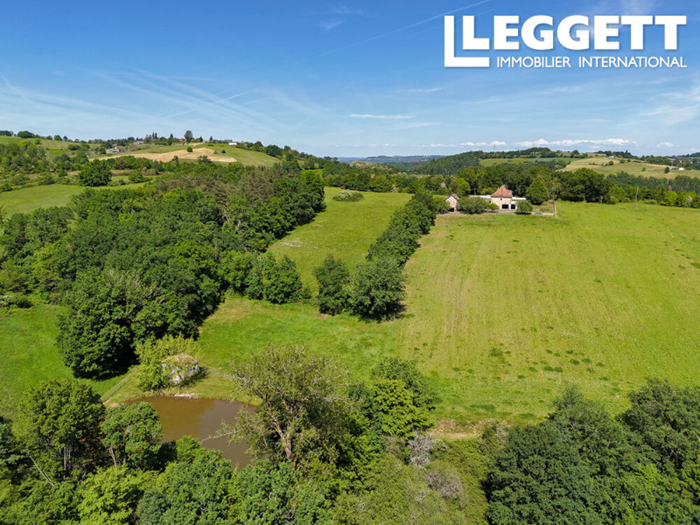 Vente Maison Maison de construction traditionnelle avec dépendances, un étang de pêche et une vue imprenable Beauregard-de-terrasson