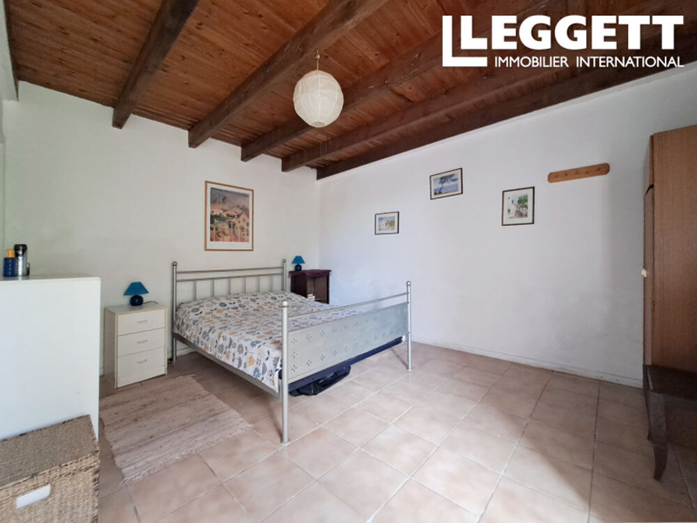 Vente Maison Jolie maison dans un hameau tranquille non loin de la ville de Chef Boutonne AubignÉ