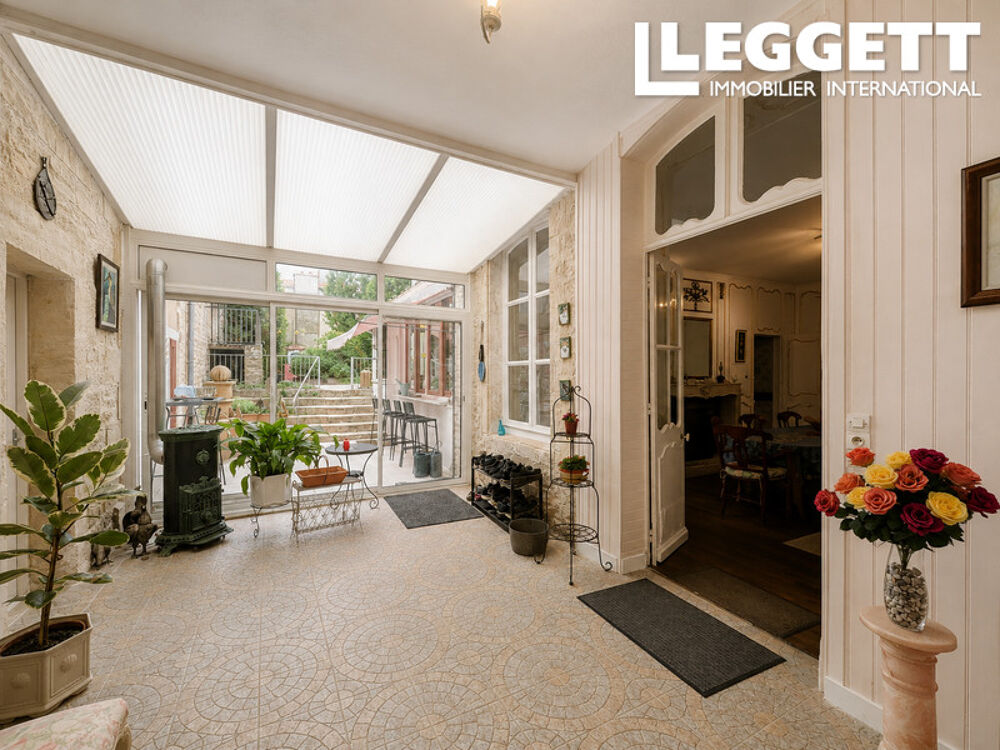 Vente Maison Maison de Maître historique avec annexe, jardin, piscine et garage au c?ur de Saint-Maixent-l'École Saint-maixent-l'École