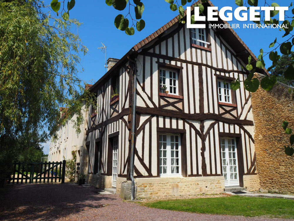 Vente Maison Ensemble immobilier de 310 m² avec 2 appartements T2 (32 + 34 m²) et terrain de 3890 m². Moult-chicheboville
