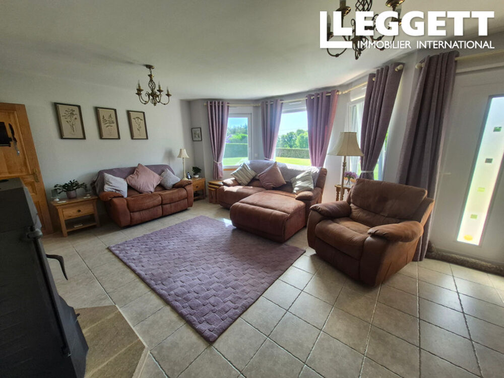 Vente Maison Maison de plain-pied 4 chambres contruite en 2009, pompe à chaleur, chauffage au sol. Parfait etat! Plougonver