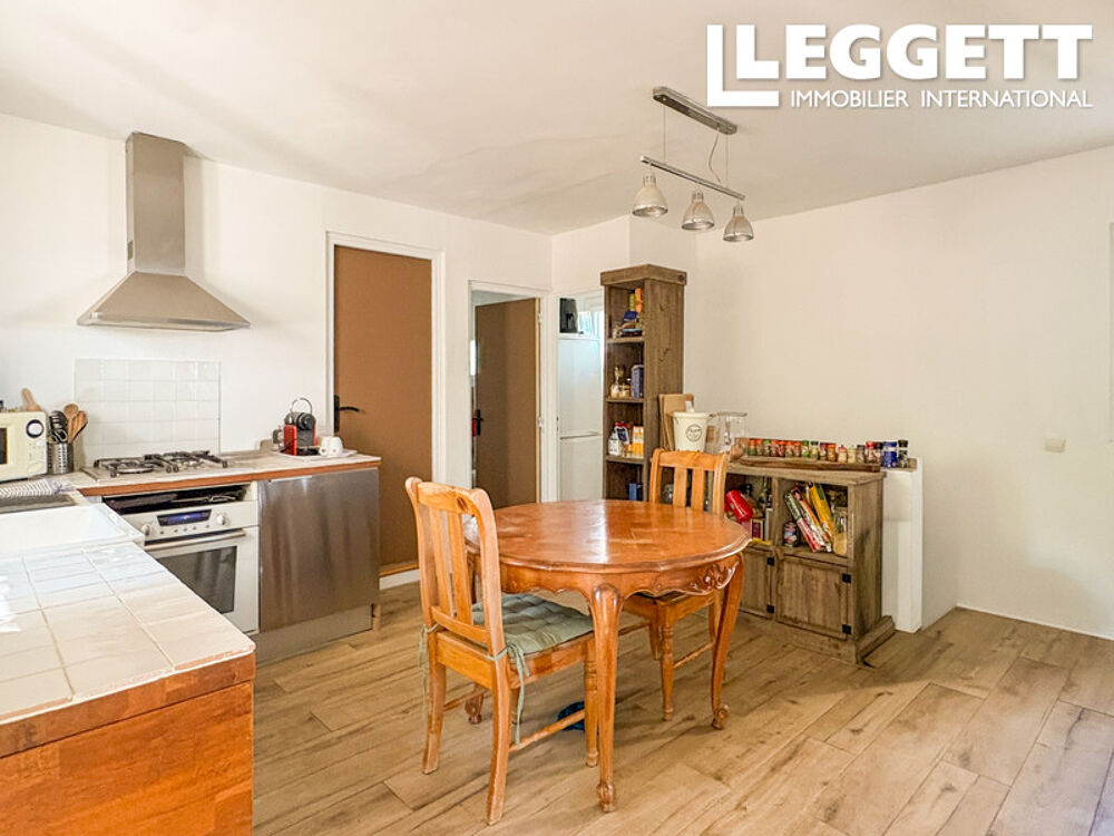 Vente Maison Trets?Maison avec vue exceptionnelle sur la Sainte-Victoire e3 chambres, 4 100 m² de terrain et DPE B Trets