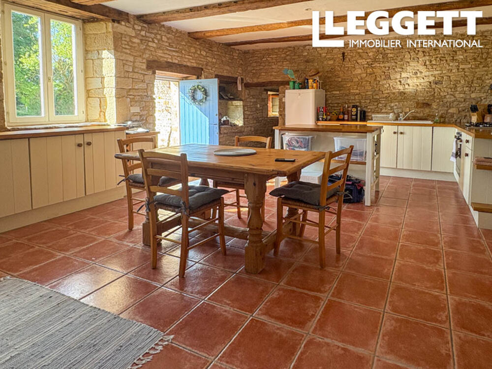 Vente Maison Belle maison en pierres avec grange et jardin MessÉ