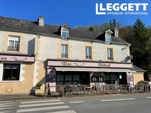 Superbe h&ocirc;tel de 10-chambres, avec restaurant enti&egrave;rement &eacute;quip&eacute;. Comprenant un appartement priv&eacute;. 496600 22270 Jugon-les-lacs - commune nouvelle