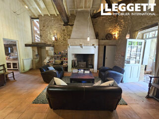  Maison  vendre 6 pices 235 m