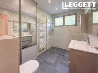  Maison � vendre 7 pi�ces 306 m�