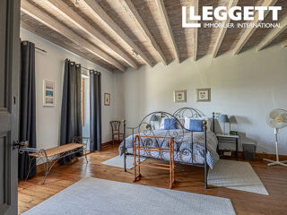  Maison � vendre 15 + pi�ces 496 m�