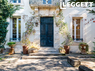  Maison  vendre 8 pices 240 m