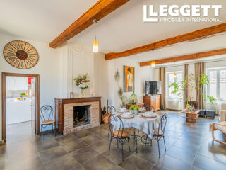  Maison  vendre 8 pices 320 m