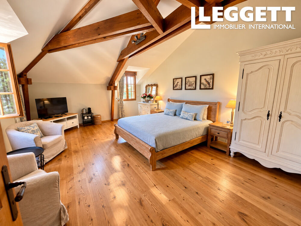 à vendre  Maison La Chapelle-Aubareil (24290)