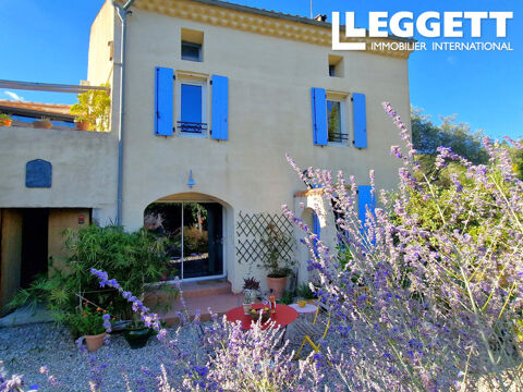   Superbe villa avec 4 chambres, piscine, garage, grand jardin paysager avec vues Maison - 5 pice(s) - 171 m