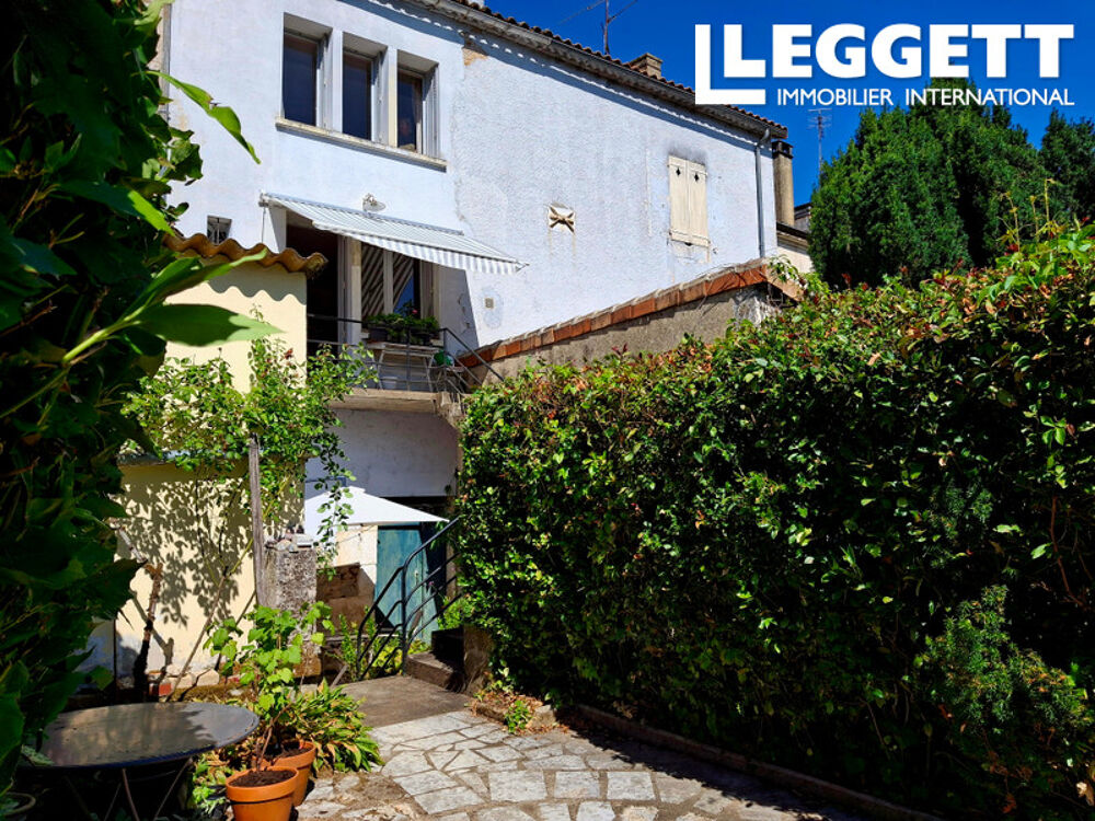 Maison 5 pièces 165 m² · à Montbron · 165 m² · 149 800 €