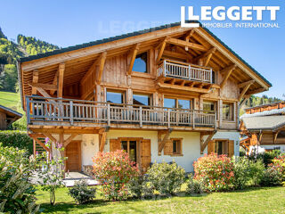 Maison 6 pièces 233 m² · à Samoëns · 233 m² · 1 800 000 €