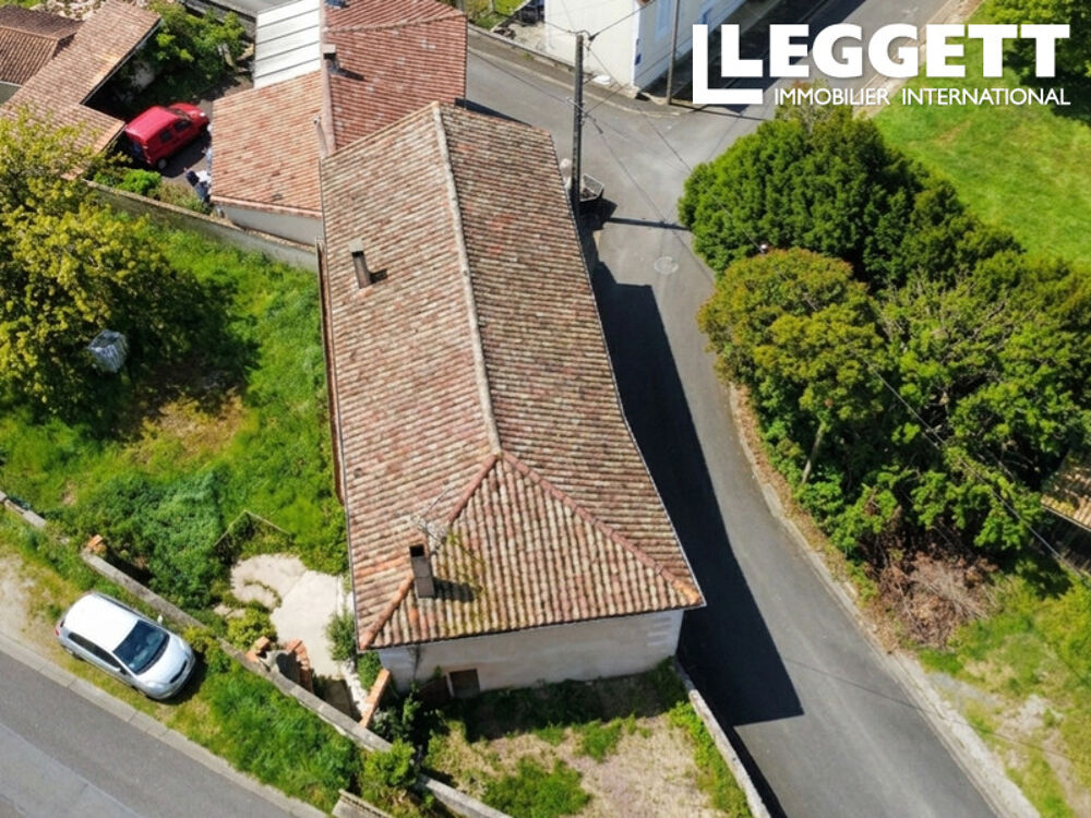Vente Maison Immeuble comprenant une maison et un appartement situé entre ville et campagne Soyaux