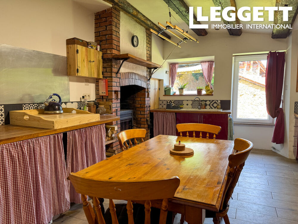 Vente Maison Charmante propriété avec terrain, dépendances et magnifique potager Champsac