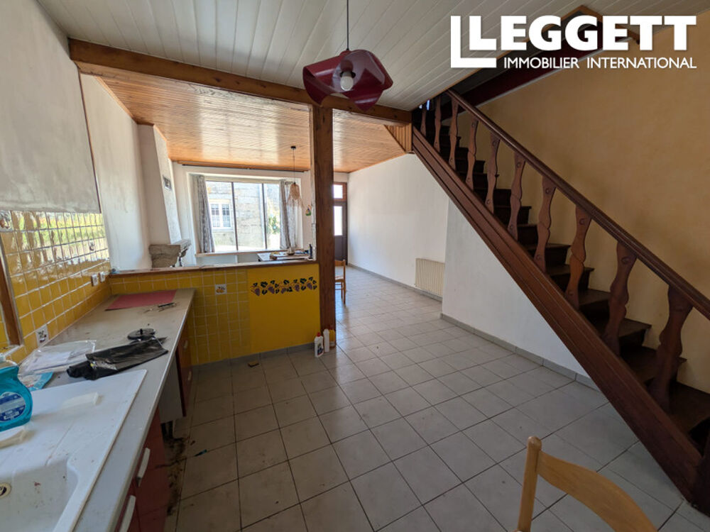 Vente Maison Ensemble immobilier de 266 m² ? Ancien commerce ? Fort potentiel ? Kergrist-Moëlou Kergrist-moËlou