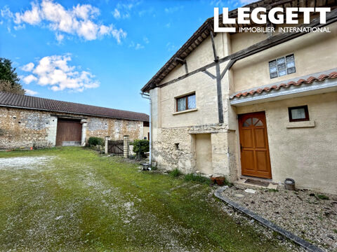   Maison de car�ctere offrant porch d'entr�e,  cour int�rieur, grange et jardin � 3 minutes d'un village class� Maison - 5 pi�ce(s) - 93 m�