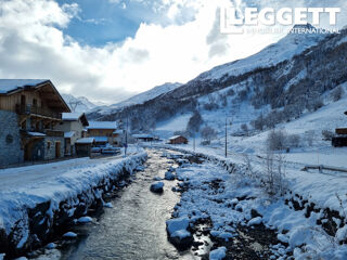  Maison  vendre 6 pices 190 m