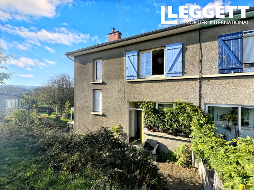 Vente Maison SOUS OFFRE Charmante maison de trois chambres orientée au sud-ouest avec balcon, vues, terrasse, jardin. Peyrat-le-chÂteau