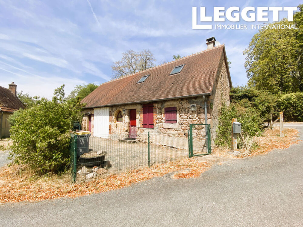 Vente Maison Deux belle maisons individuelles disposées autour d'une cour avec jardins, à proximité de la forêt de Tronçais Meaulne-vitray