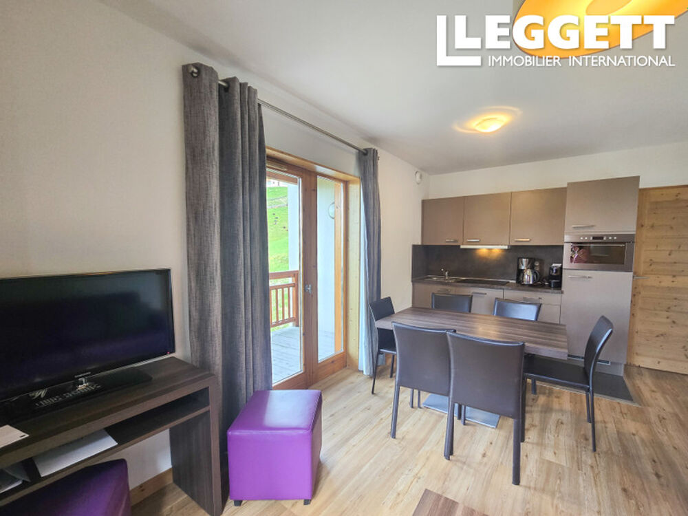 Appartement avec bail commercial de type T3 à vendre dans une résidence 4 étoiles dans les 3 Vallées