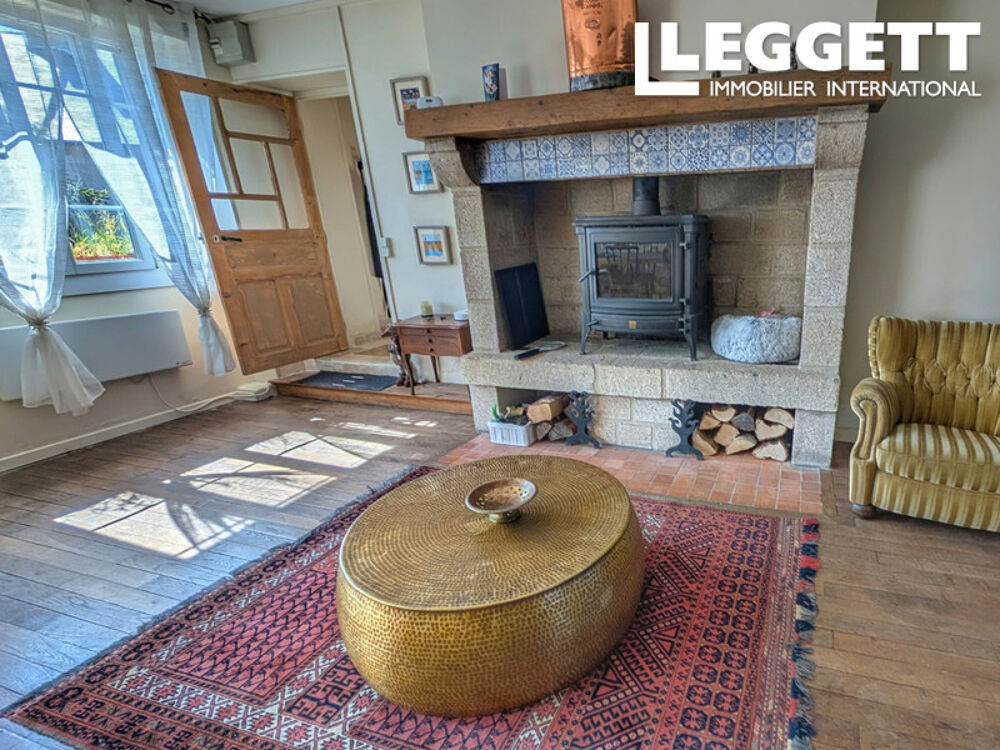 Vente Maison Magnifique propriété de 6 chambres située dans un village paisible, non loin de la jolie ville de Felletin FÉniers